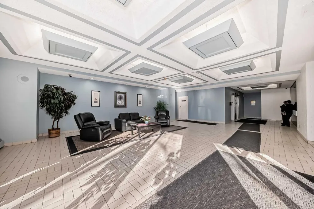 924 14 Avenue SW Calgary AB T2R 0N7