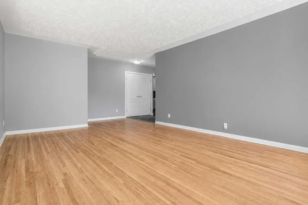 808 2 Avenue W Brooks AB T1R 0B6