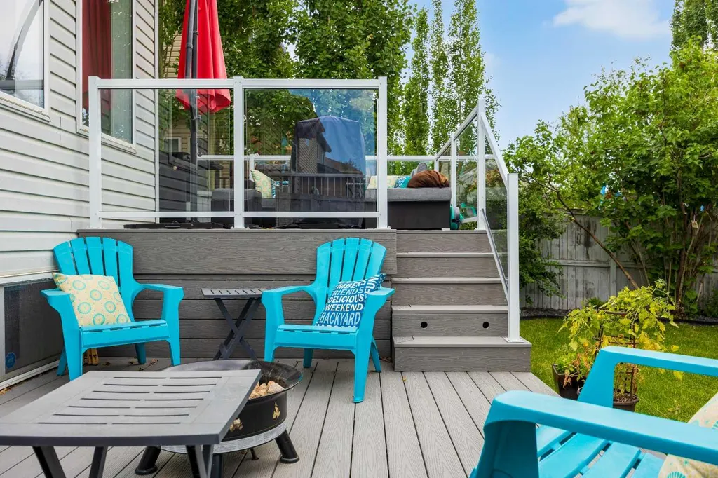 19 Tuscany Ridge Heights NW Calgary AB T3L 2K6