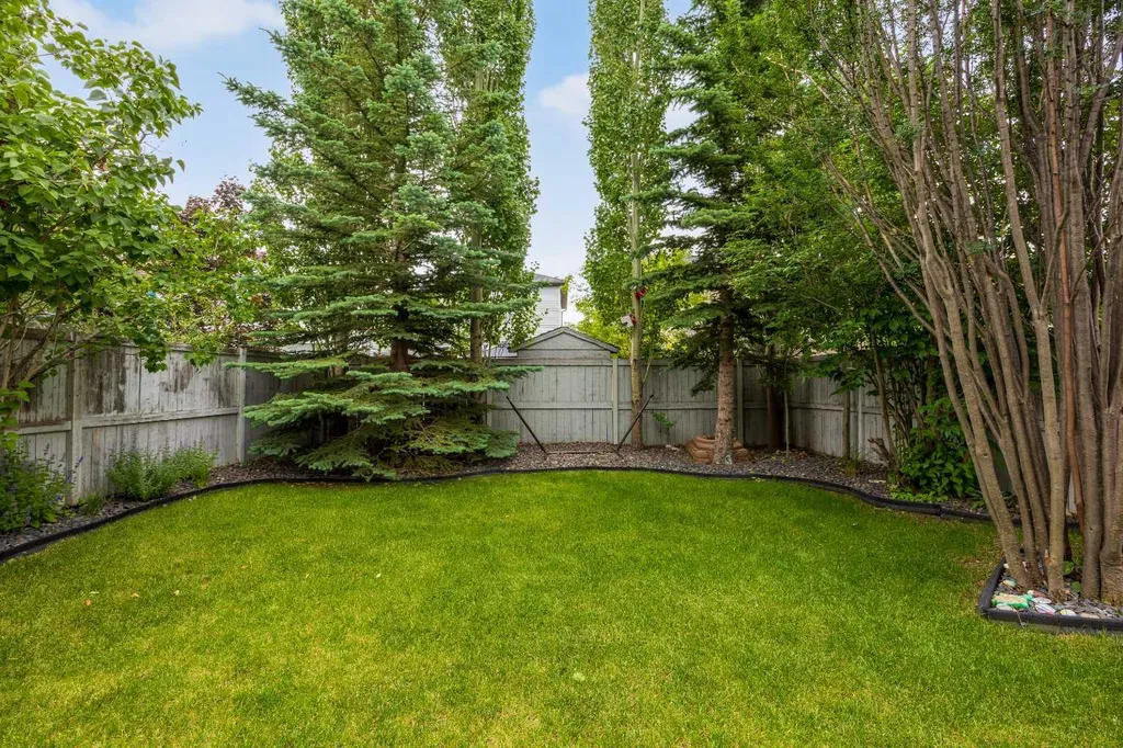 19 Tuscany Ridge Heights NW Calgary AB T3L 2K6