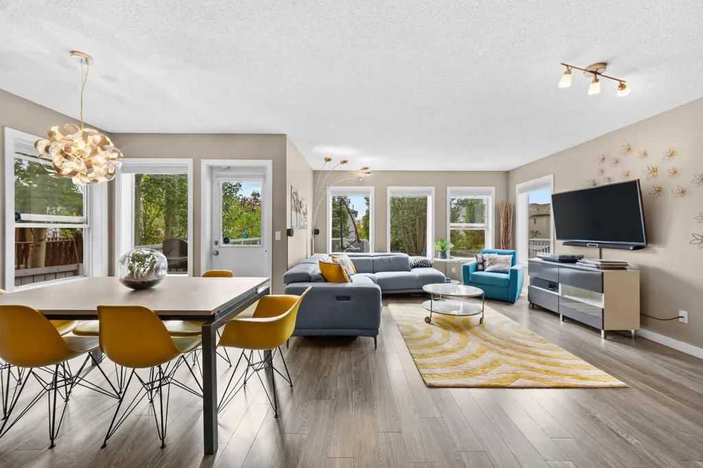 19 Tuscany Ridge Heights NW Calgary AB T3L 2K6