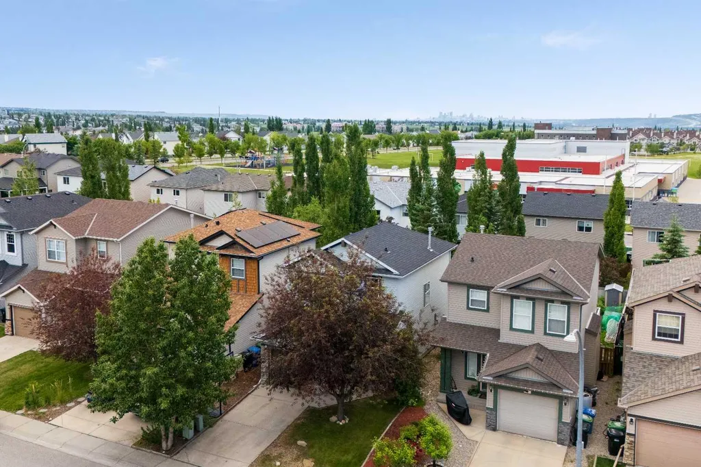 19 Tuscany Ridge Heights NW Calgary AB T3L 2K6