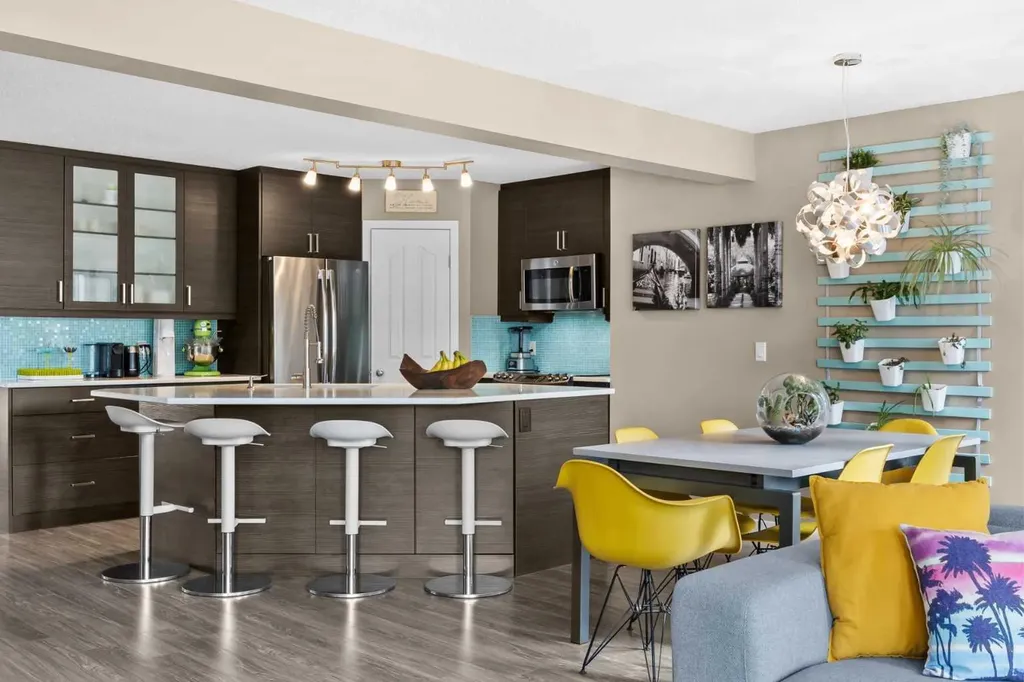 19 Tuscany Ridge Heights NW Calgary AB T3L 2K6