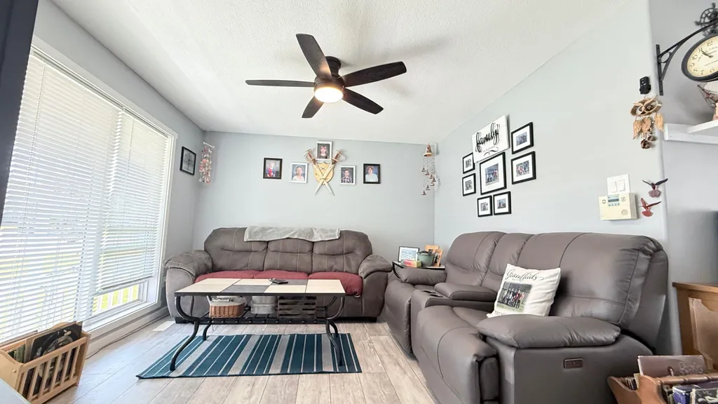 90 4 Street E Lashburn SK S0M 1H0