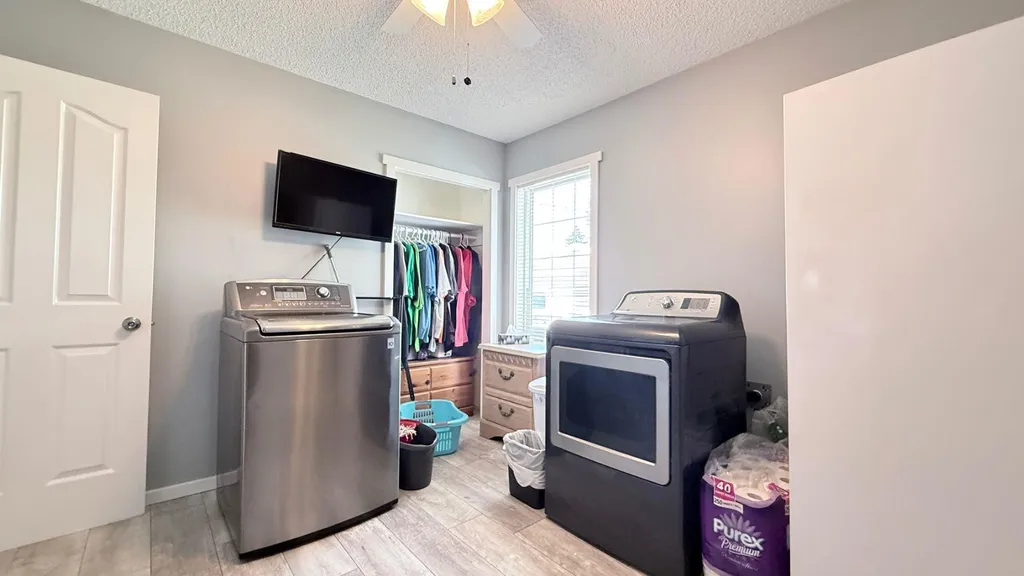90 4 Street E Lashburn SK S0M 1H0
