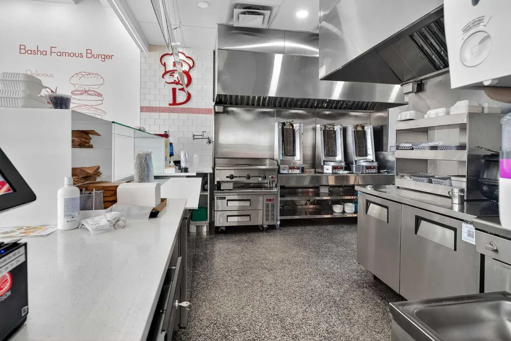 1115 St Albert Trail St. Albert AB T8N 7X6