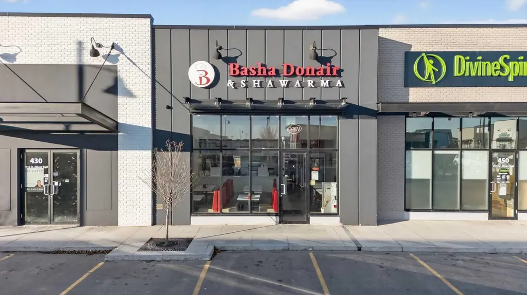 1115 St Albert Trail St. Albert AB T8N 7X6