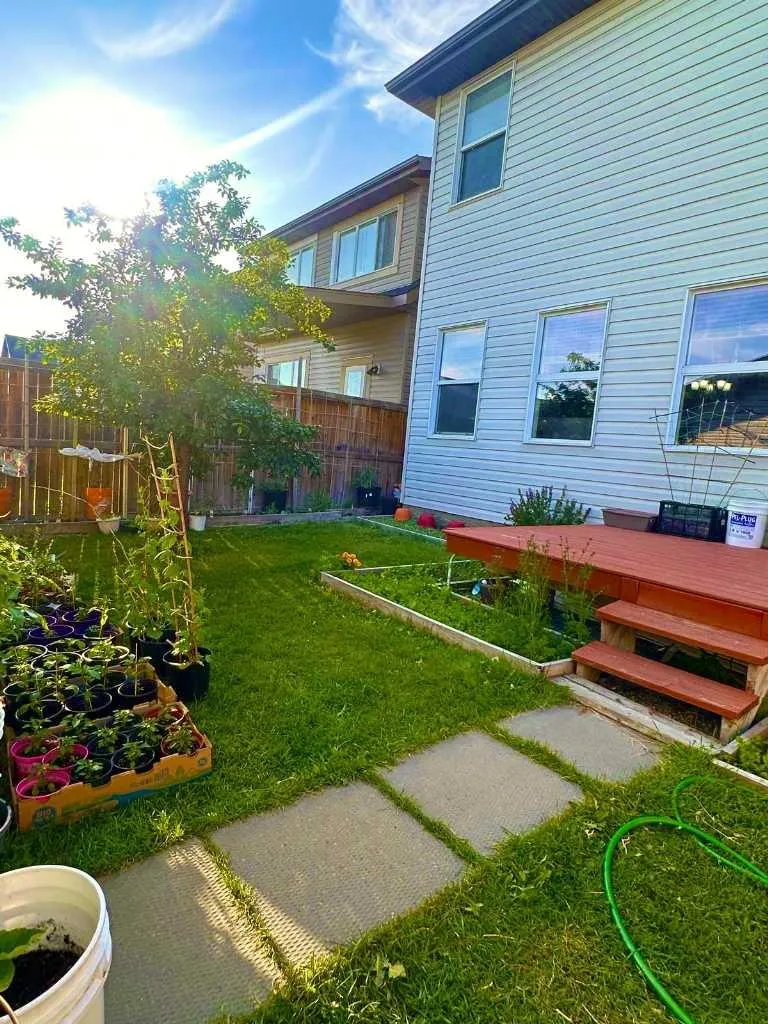 31 Skyview Springs Rise NE Calgary AB T3N 0B2
