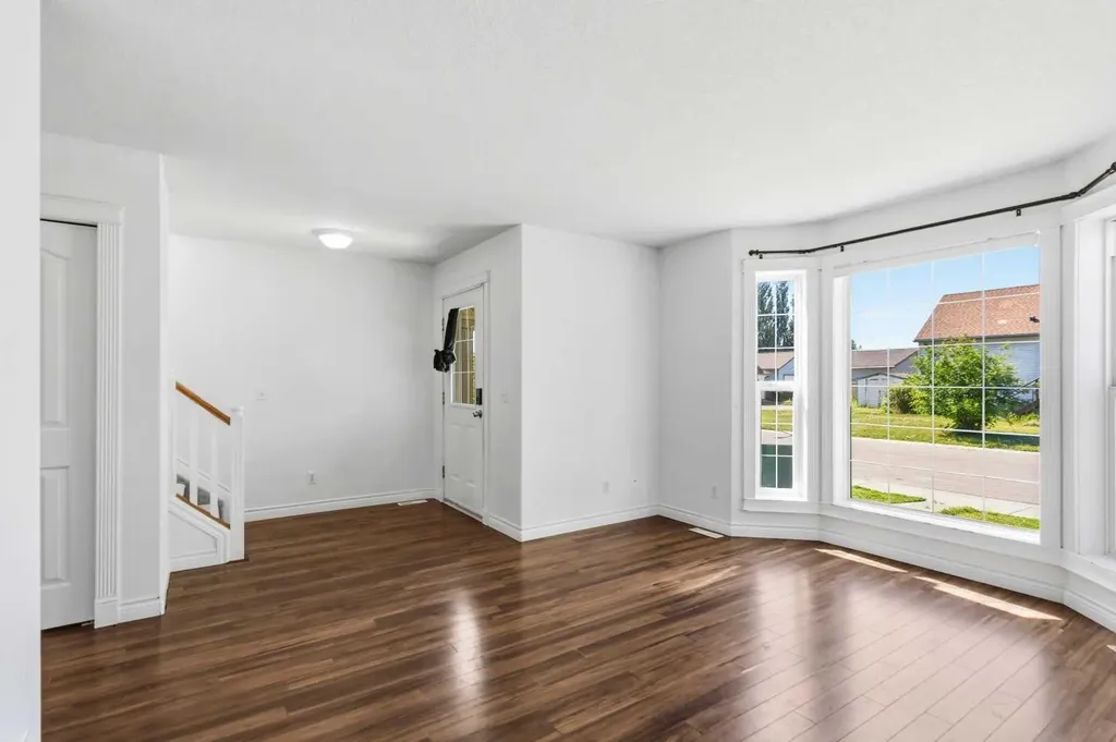 130 St. Laurent Way Fort Mcmurray AB T9K2K2