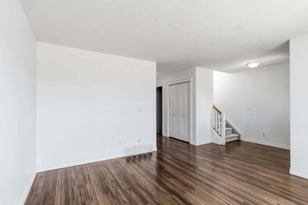 130 St. Laurent Way Fort Mcmurray AB T9K2K2