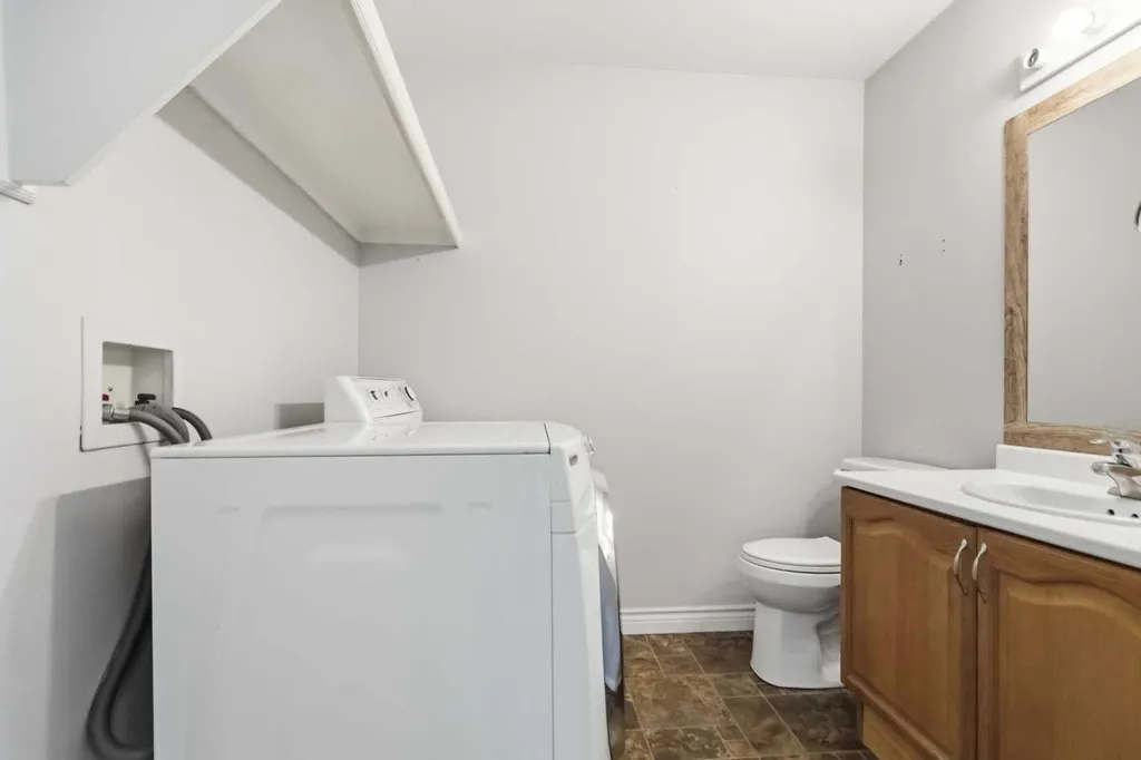 130 St. Laurent Way Fort Mcmurray AB T9K2K2