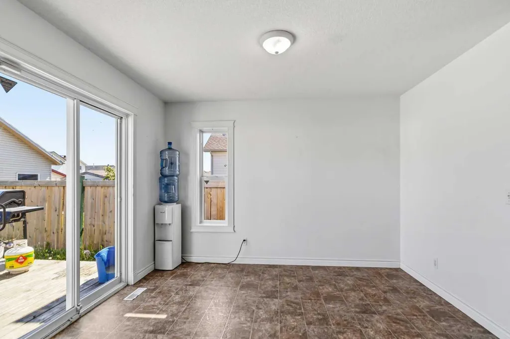 130 St. Laurent Way Fort Mcmurray AB T9K2K2