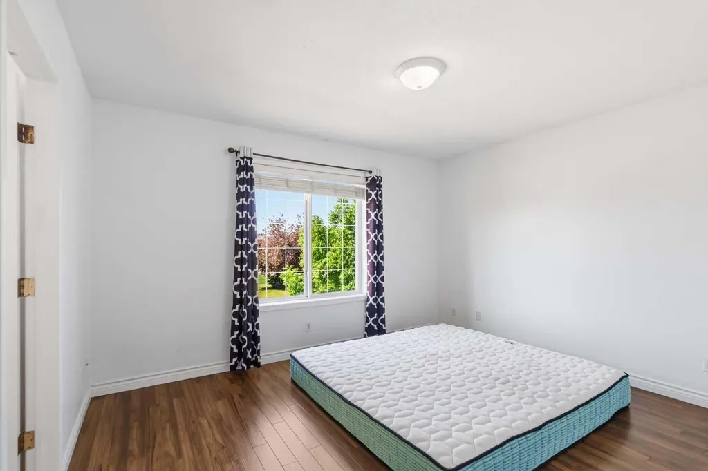 130 St. Laurent Way Fort Mcmurray AB T9K2K2