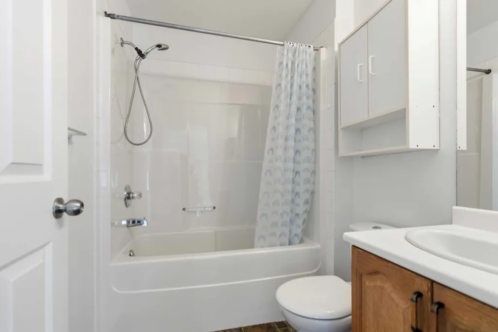 130 St. Laurent Way Fort Mcmurray AB T9K2K2