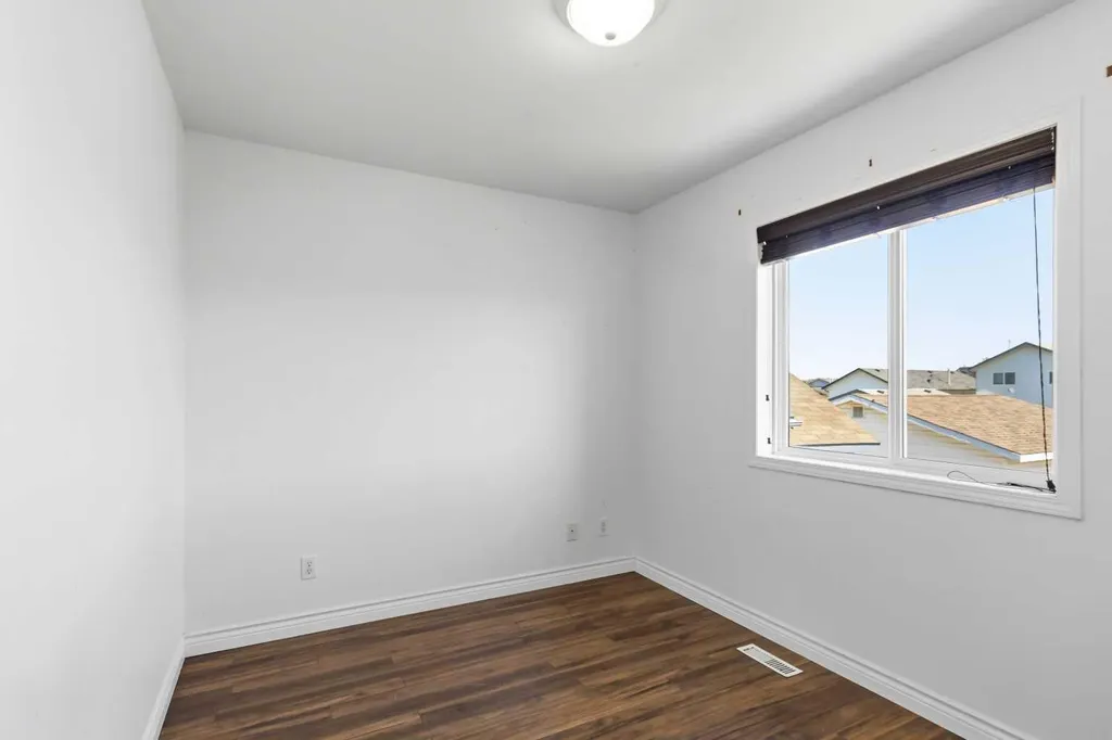 130 St. Laurent Way Fort Mcmurray AB T9K2K2