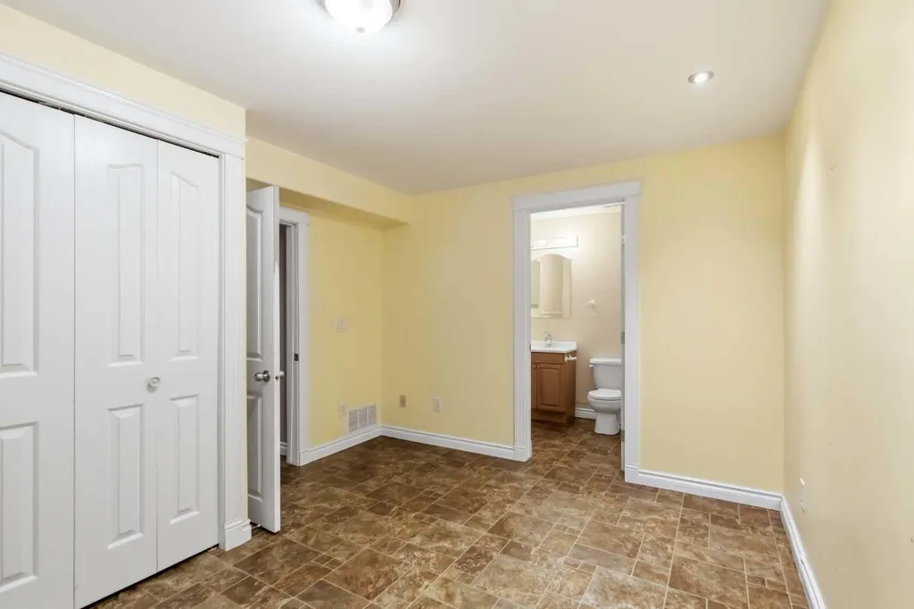 130 St. Laurent Way Fort Mcmurray AB T9K2K2