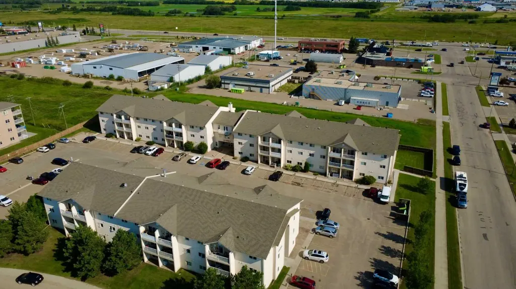 6608 42 Street Lloydminster AB T9V 3L1