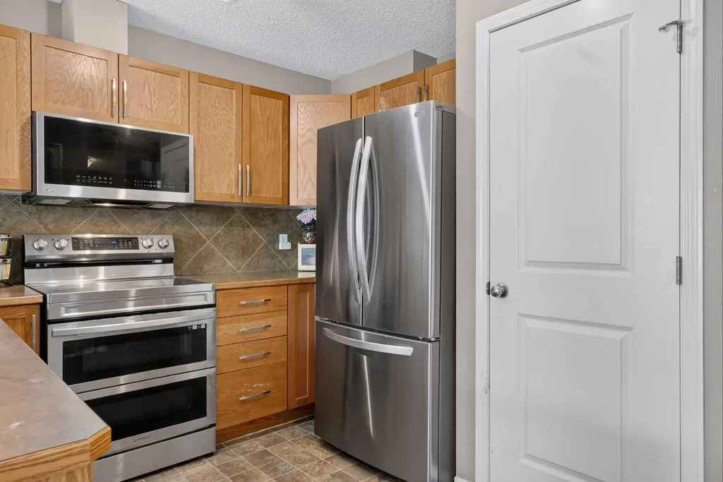 800 Yankee Valley Boulevard SE Airdrie AB T4A 2L2