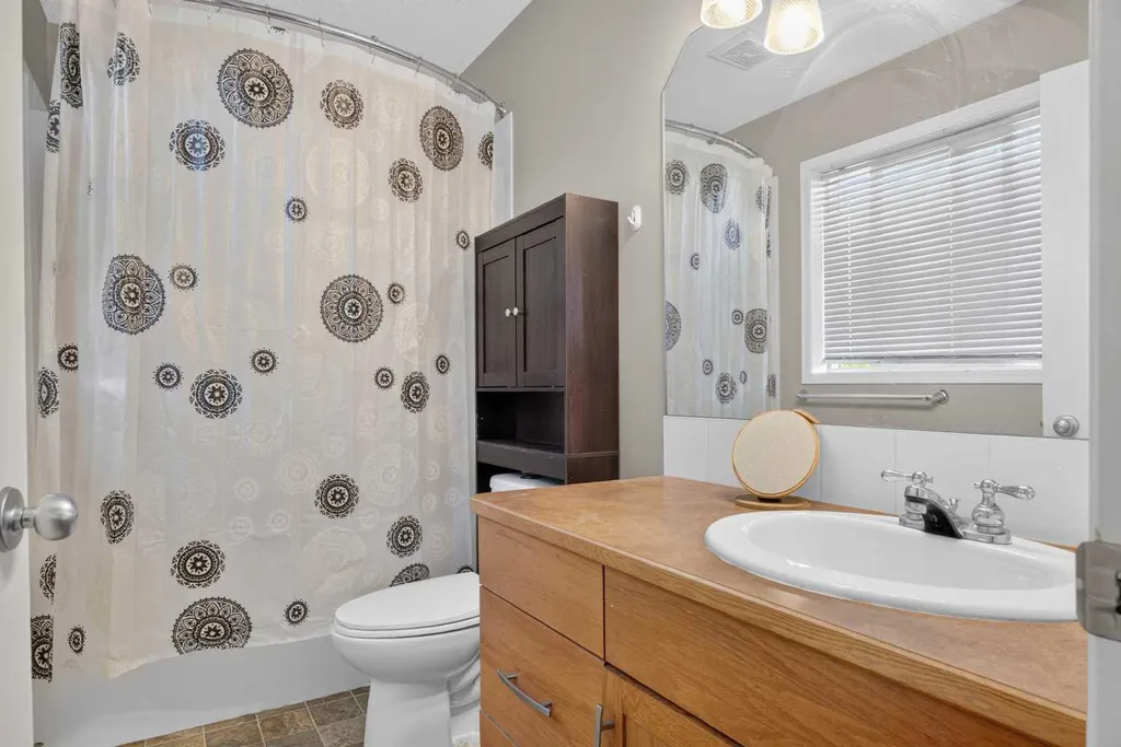 800 Yankee Valley Boulevard SE Airdrie AB T4A 2L2