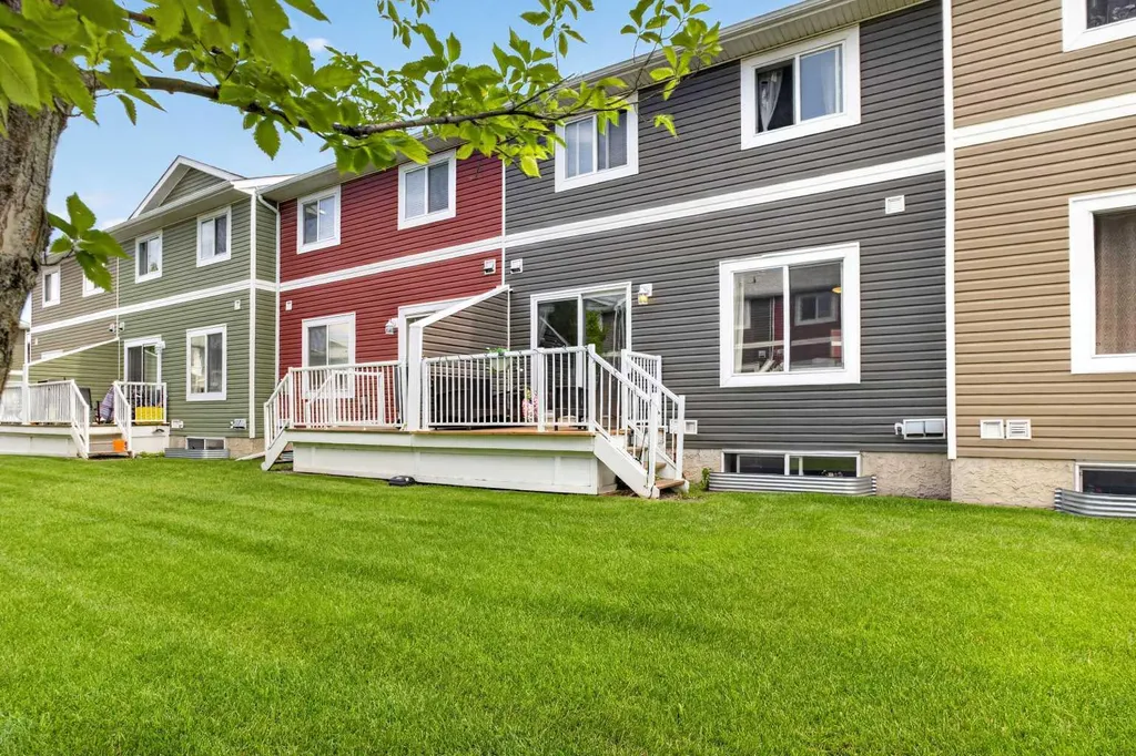 800 Yankee Valley Boulevard SE Airdrie AB T4A 2L2