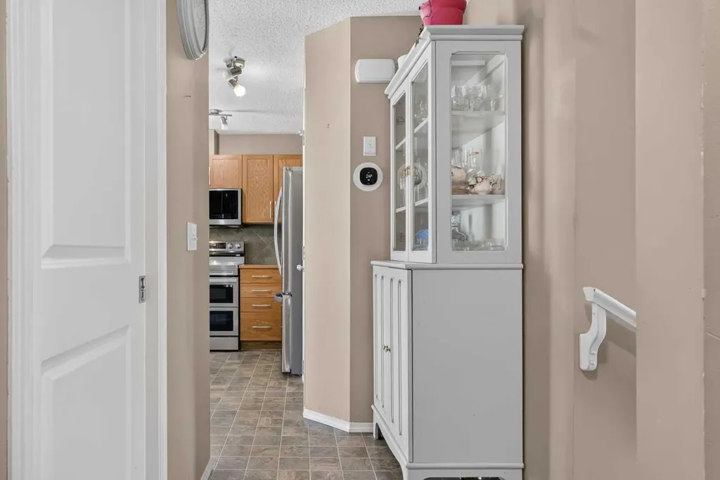 800 Yankee Valley Boulevard SE Airdrie AB T4A 2L2