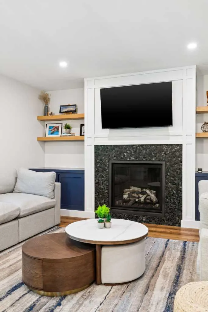 272 Woodfield Road SW Calgary AB T2W 3V9