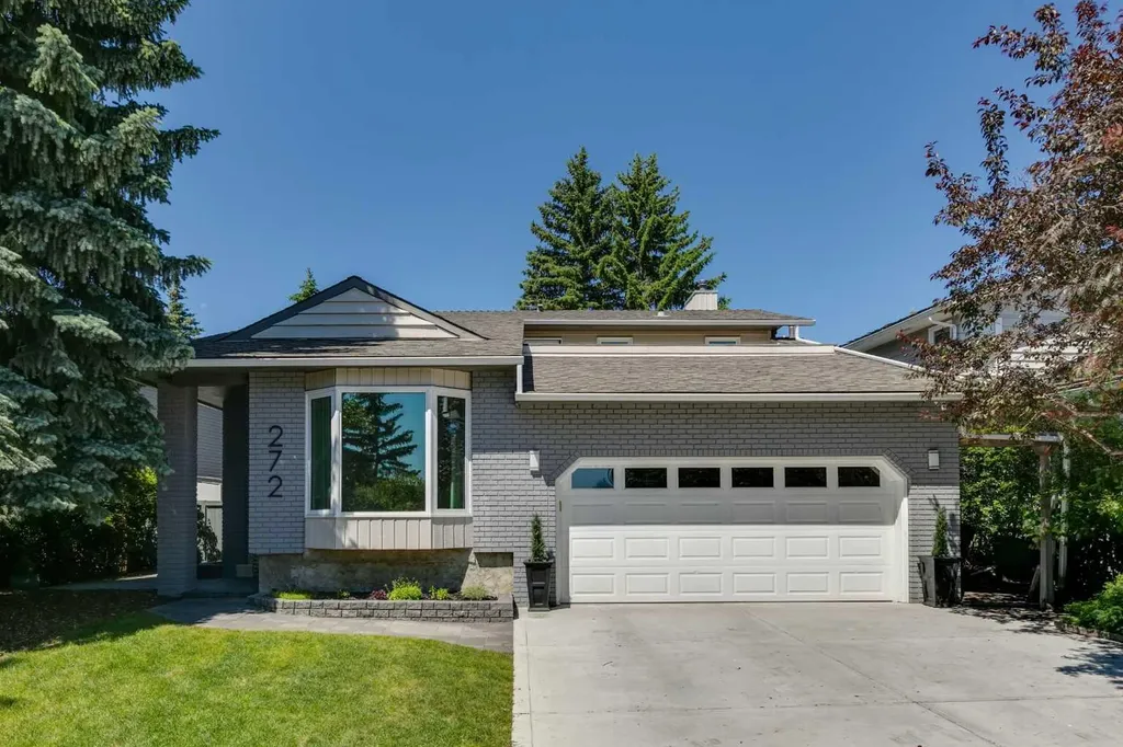 272 Woodfield Road SW Calgary AB T2W 3V9