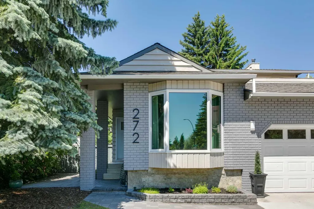 272 Woodfield Road SW Calgary AB T2W5P6