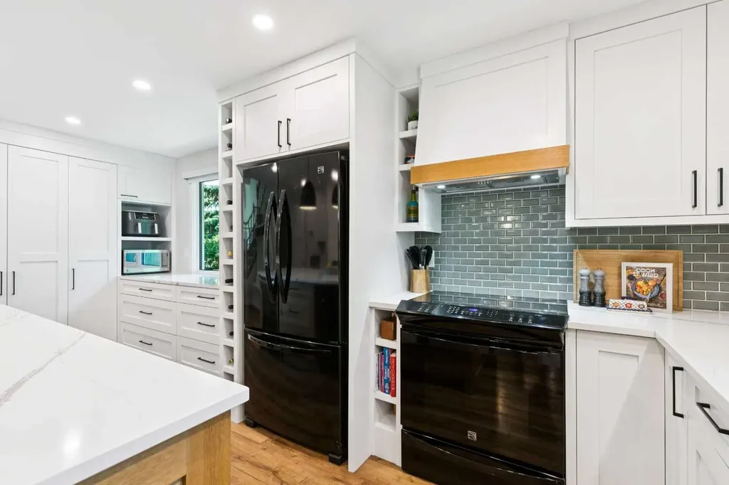 272 Woodfield Road SW Calgary AB T2W 3V9