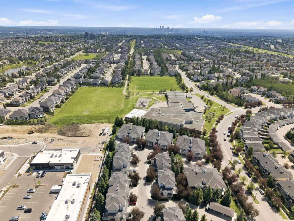 8000 Wentworth Drive SW Calgary AB T3H 5K9