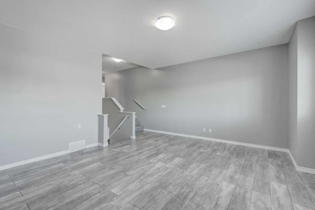 27 Bridlerange Circle SW Calgary AB T2Y5H4
