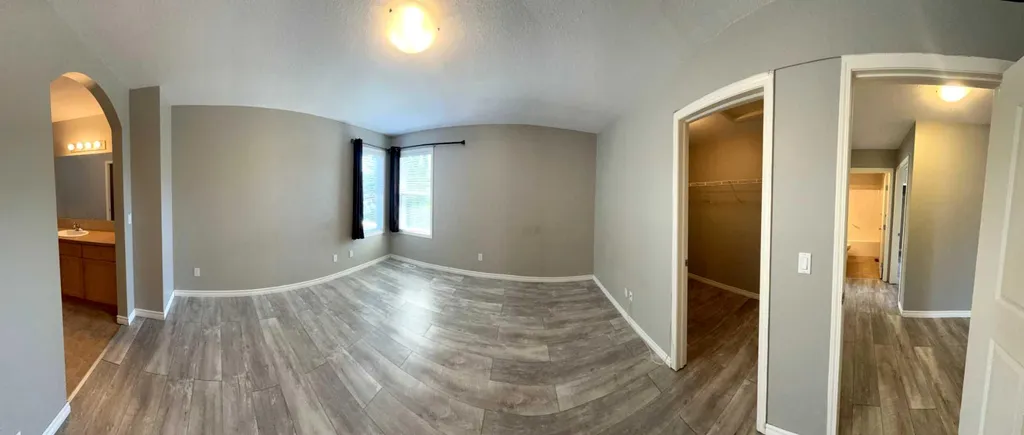 27 Bridlerange Circle SW Calgary AB T2Y5H4