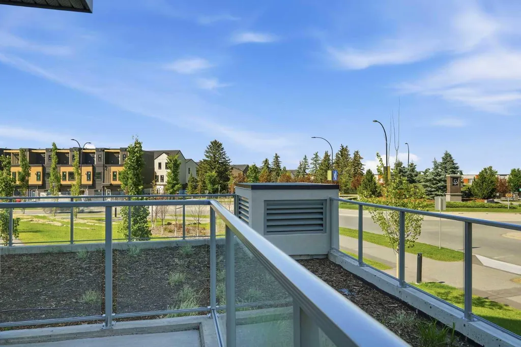 700 Shawnee Square SW Calgary AB T2Y0T6