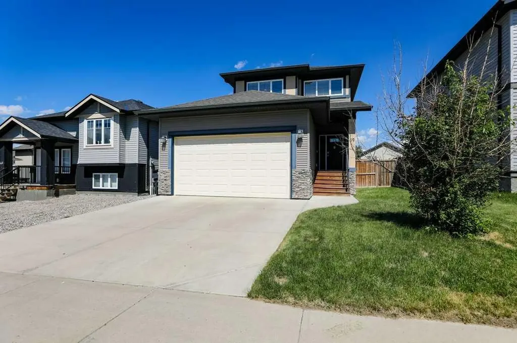 59 Lasalle Road W Lethbridge AB T1J5A8