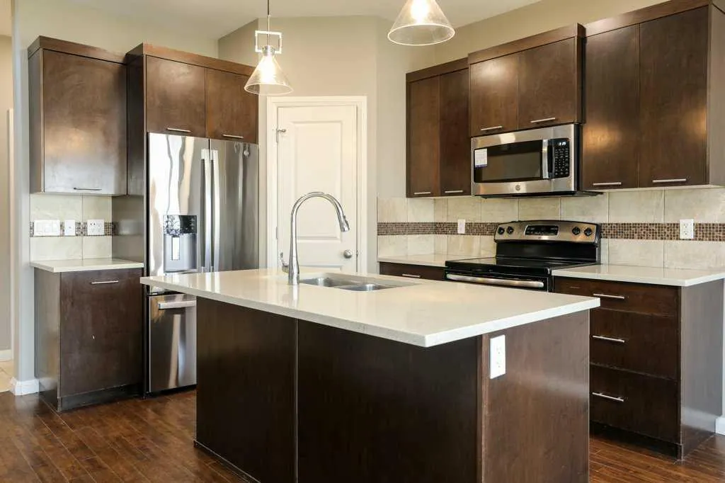 59 Lasalle Road W Lethbridge AB T1J5A8