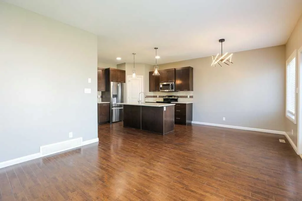 59 Lasalle Road W Lethbridge AB T1J5A8