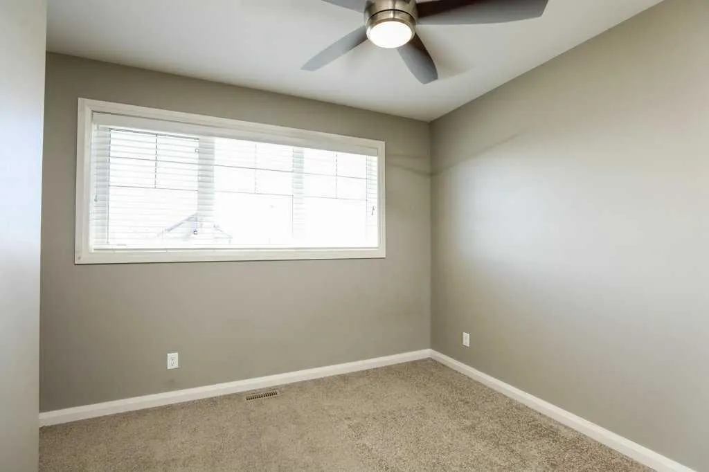 59 Lasalle Road W Lethbridge AB T1J5A8