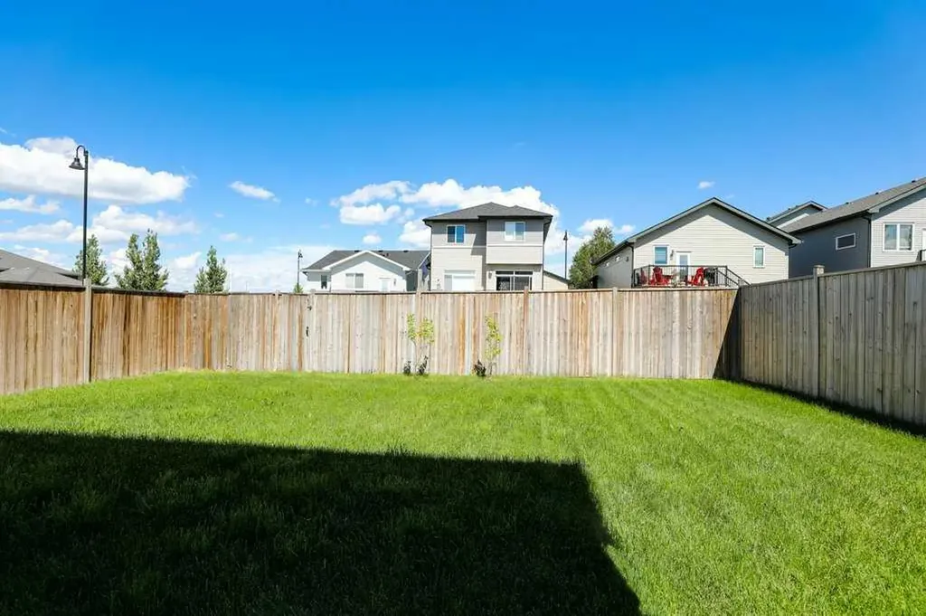 59 Lasalle Road W Lethbridge AB T1J5A8