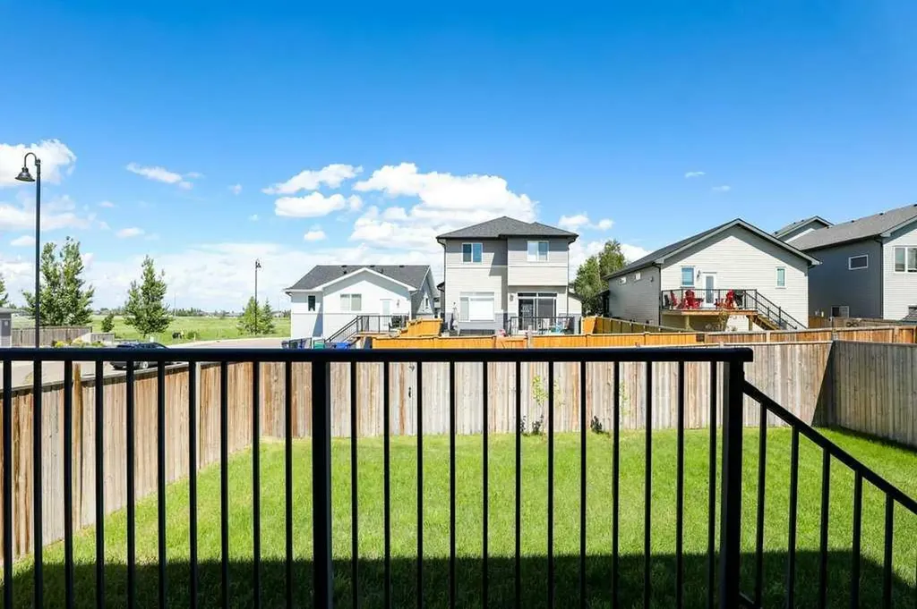 59 Lasalle Road W Lethbridge AB T1J5A8