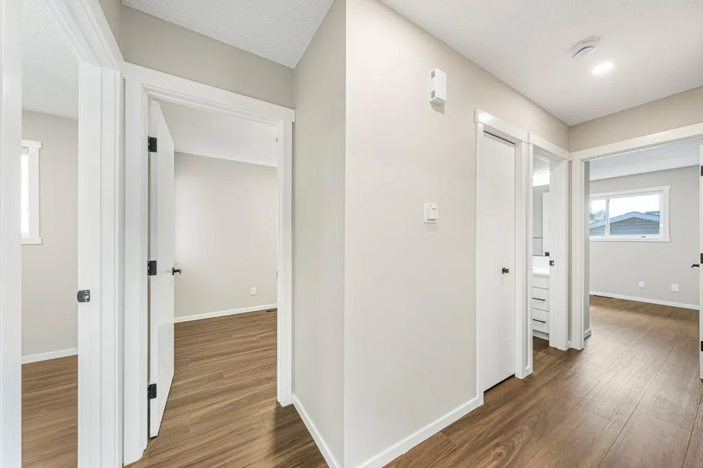 190 Coverdale Road NE Calgary AB T3K4J7