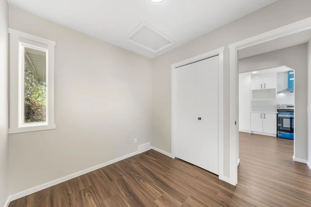 190 Coverdale Road NE Calgary AB T3K4J7