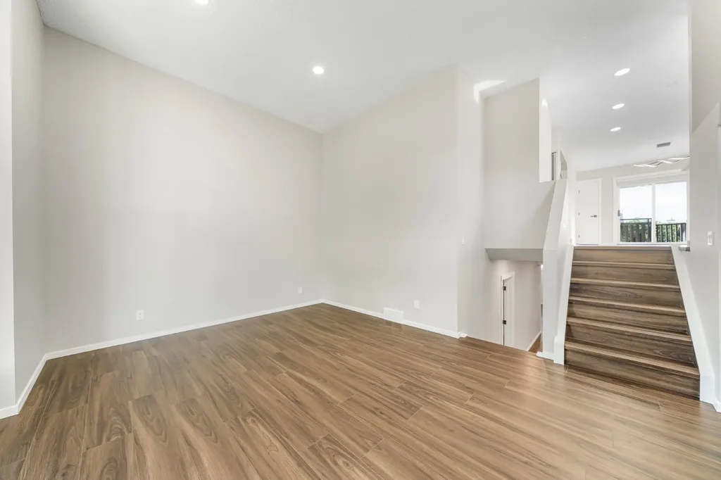 190 Coverdale Road NE Calgary AB T3K4J7