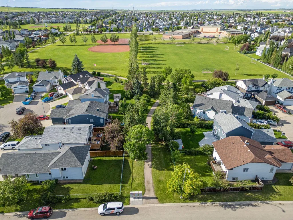 190 Coverdale Road NE Calgary AB T3K4J7
