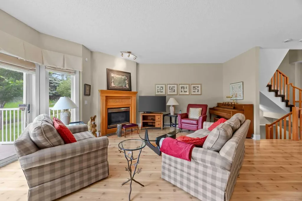 87 Hamptons Link NW Calgary AB T3A 5V9