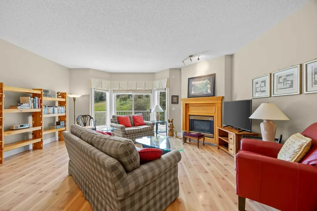87 Hamptons Link NW Calgary AB T3A 5V9