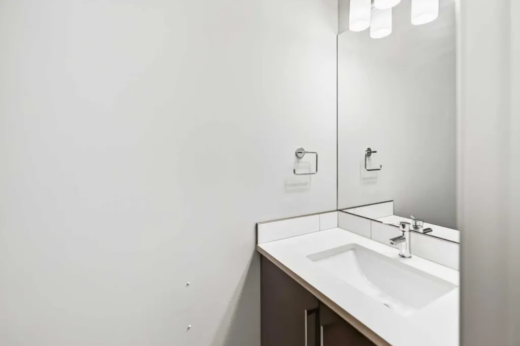 36 Evergreen Way Red Deer AB T4P 3E5