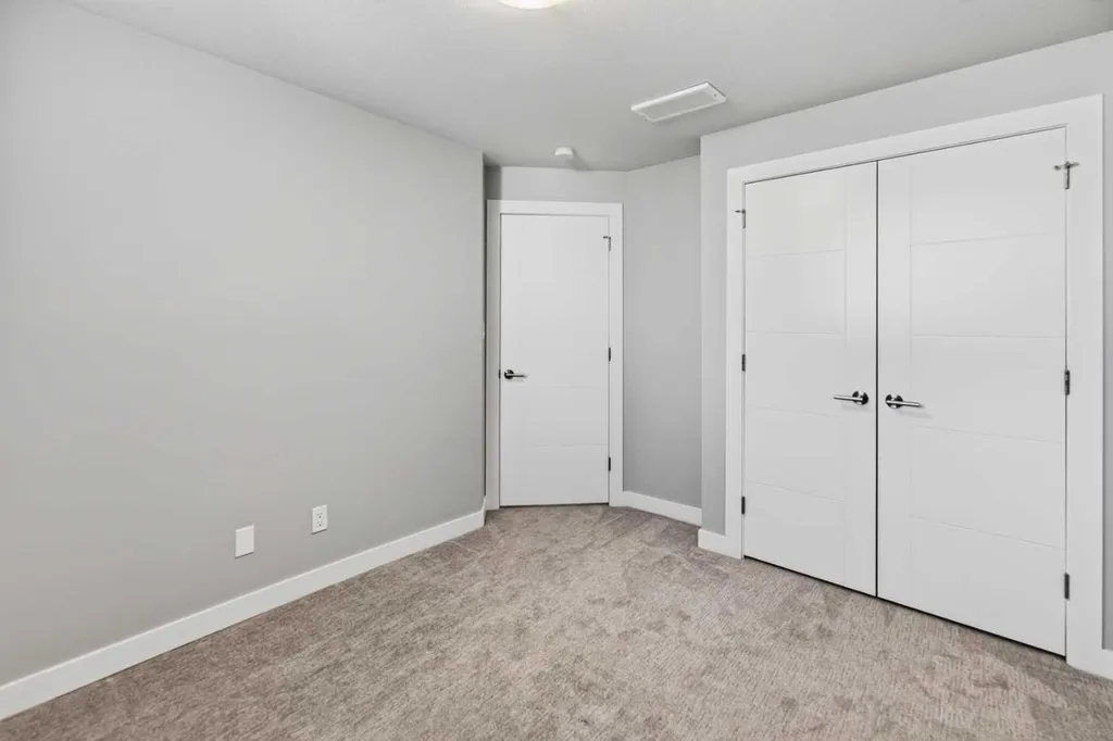 36 Evergreen Way Red Deer AB T4P 3E5