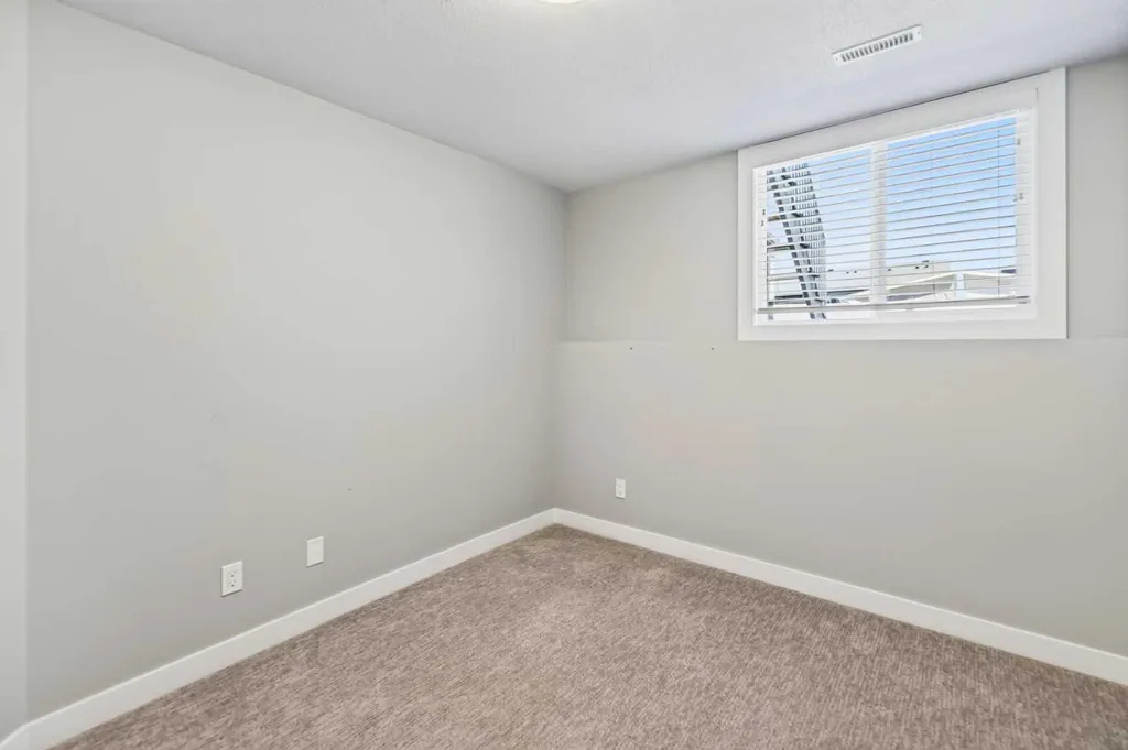 36 Evergreen Way Red Deer AB T4P 3E5