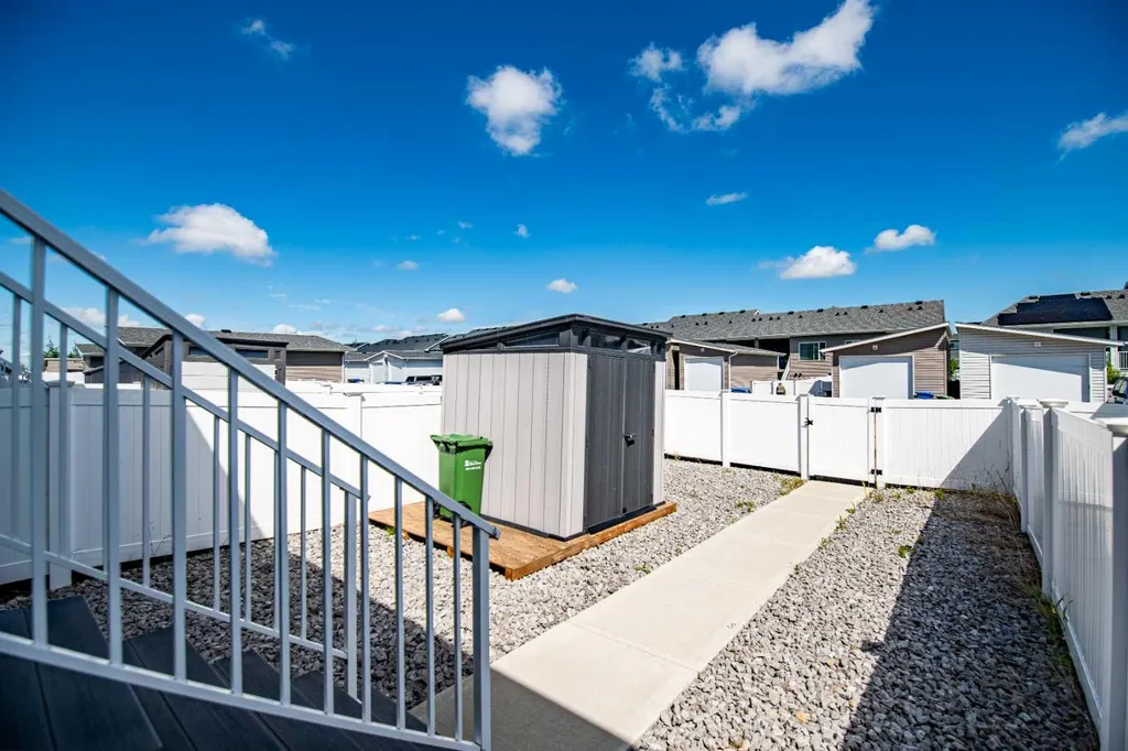 36 Evergreen Way Red Deer AB T4P 3E5
