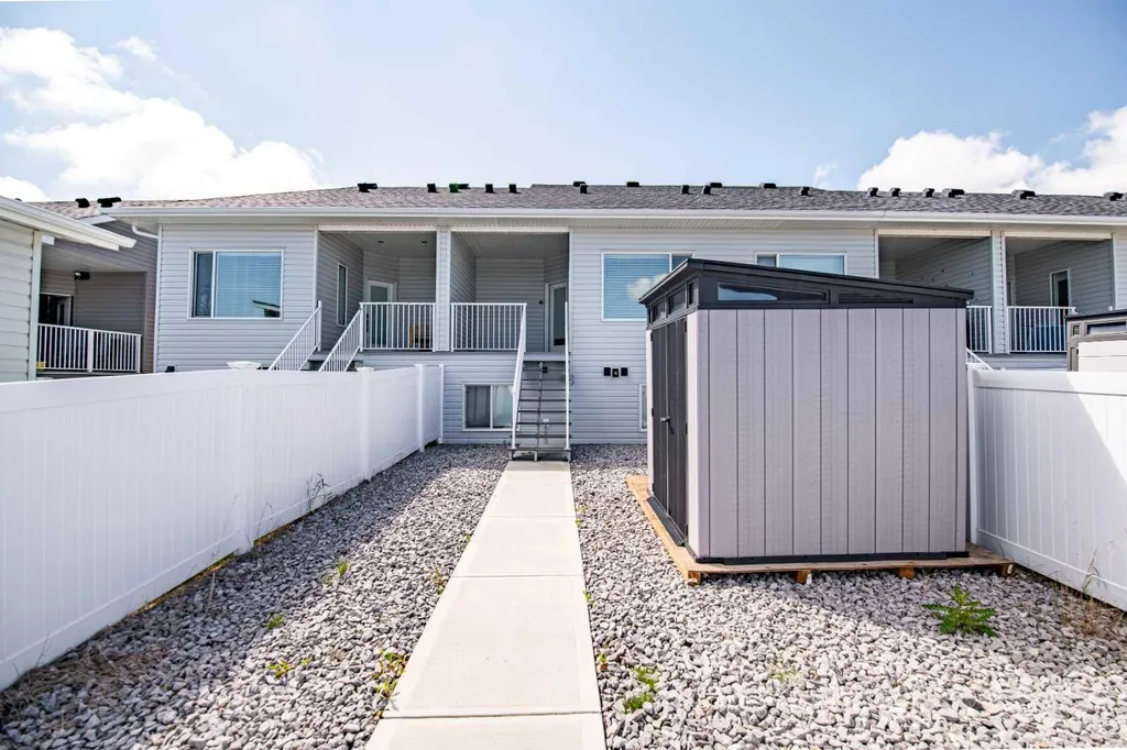 36 Evergreen Way Red Deer AB T4P 3E5